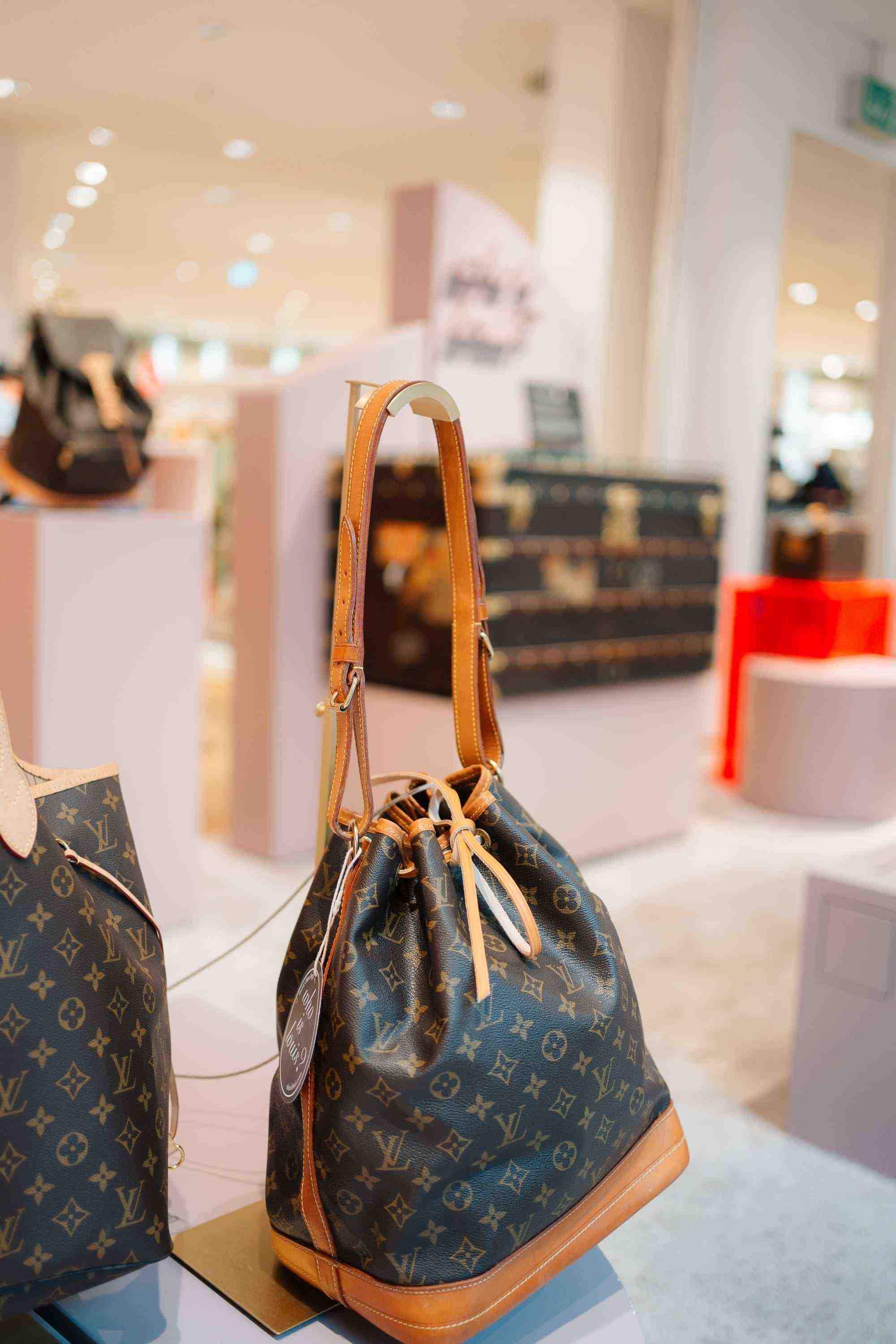 Louis_Vuitton.jpg