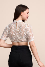 Dirndlbluse mit Stehkragen