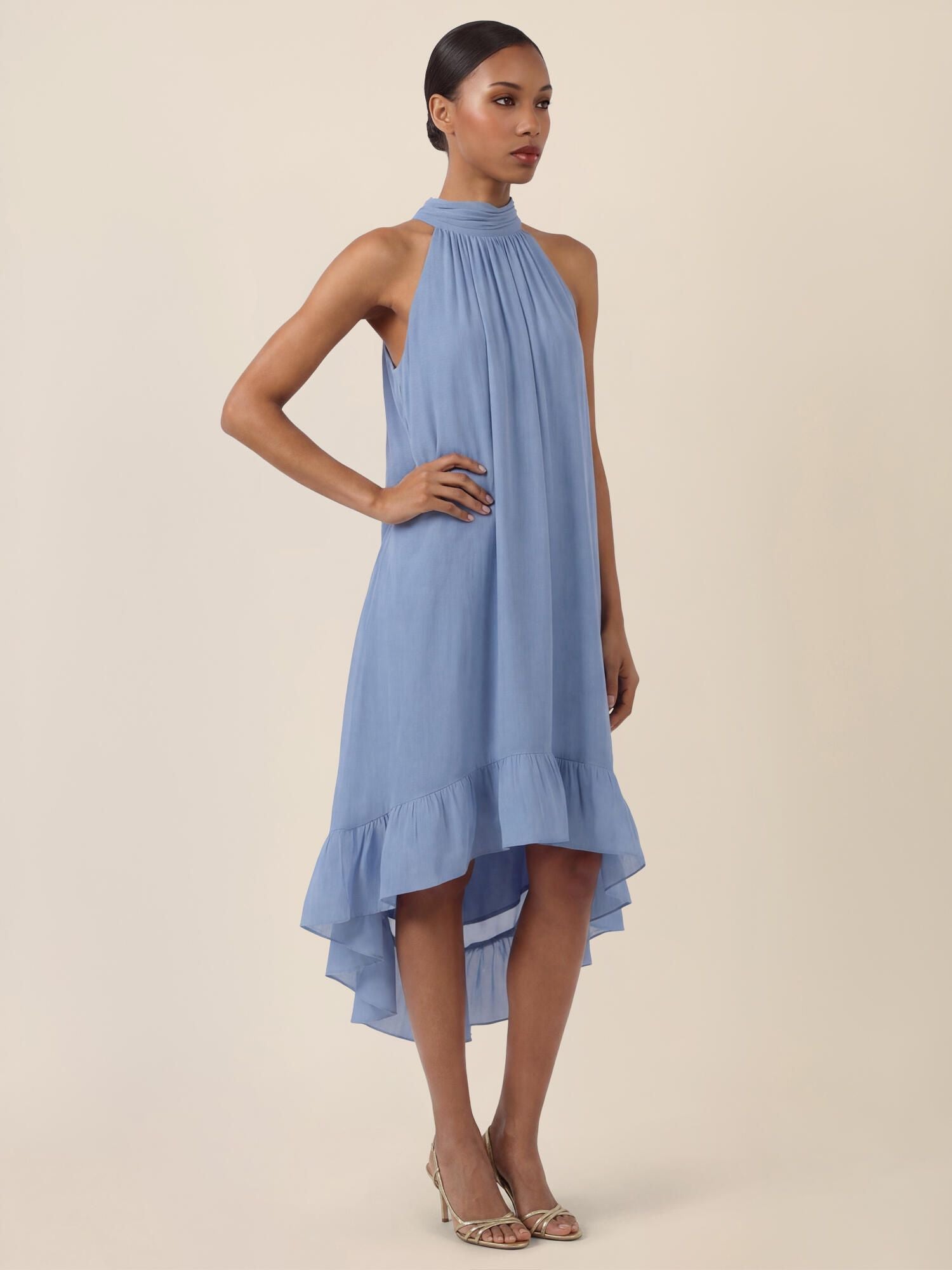 Neckholderkleid Midi mit Volantsaum
