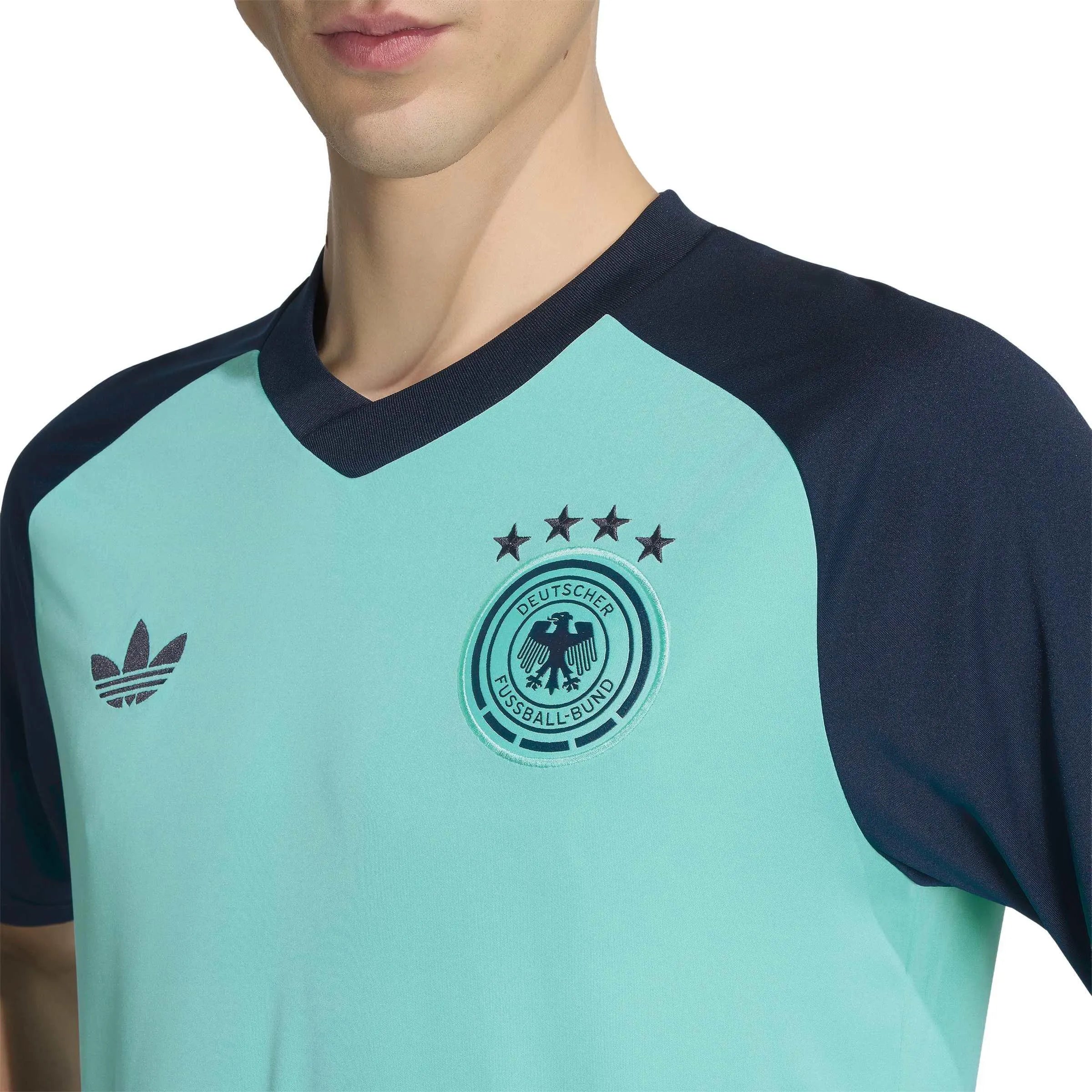 Auswärtstrikot PRE-MATCH DEUTSCHLAND 26