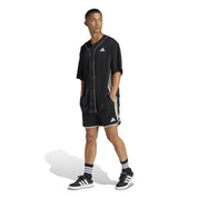 Sportshorts mit Logo