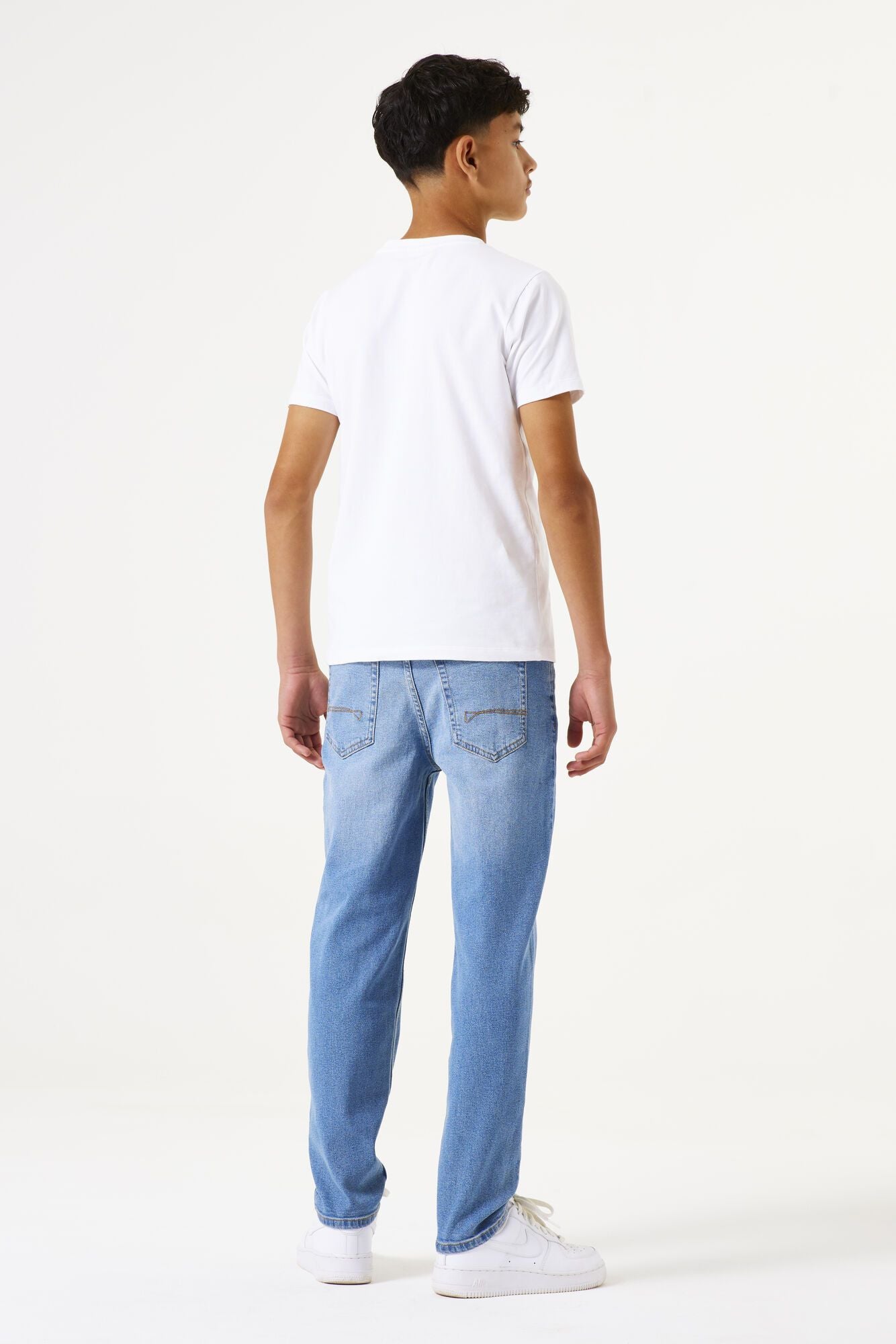 Jeans Tapered Leg