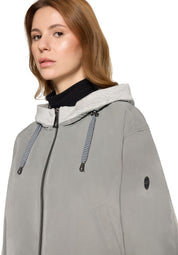 Übergangsjacke mit Kapuze