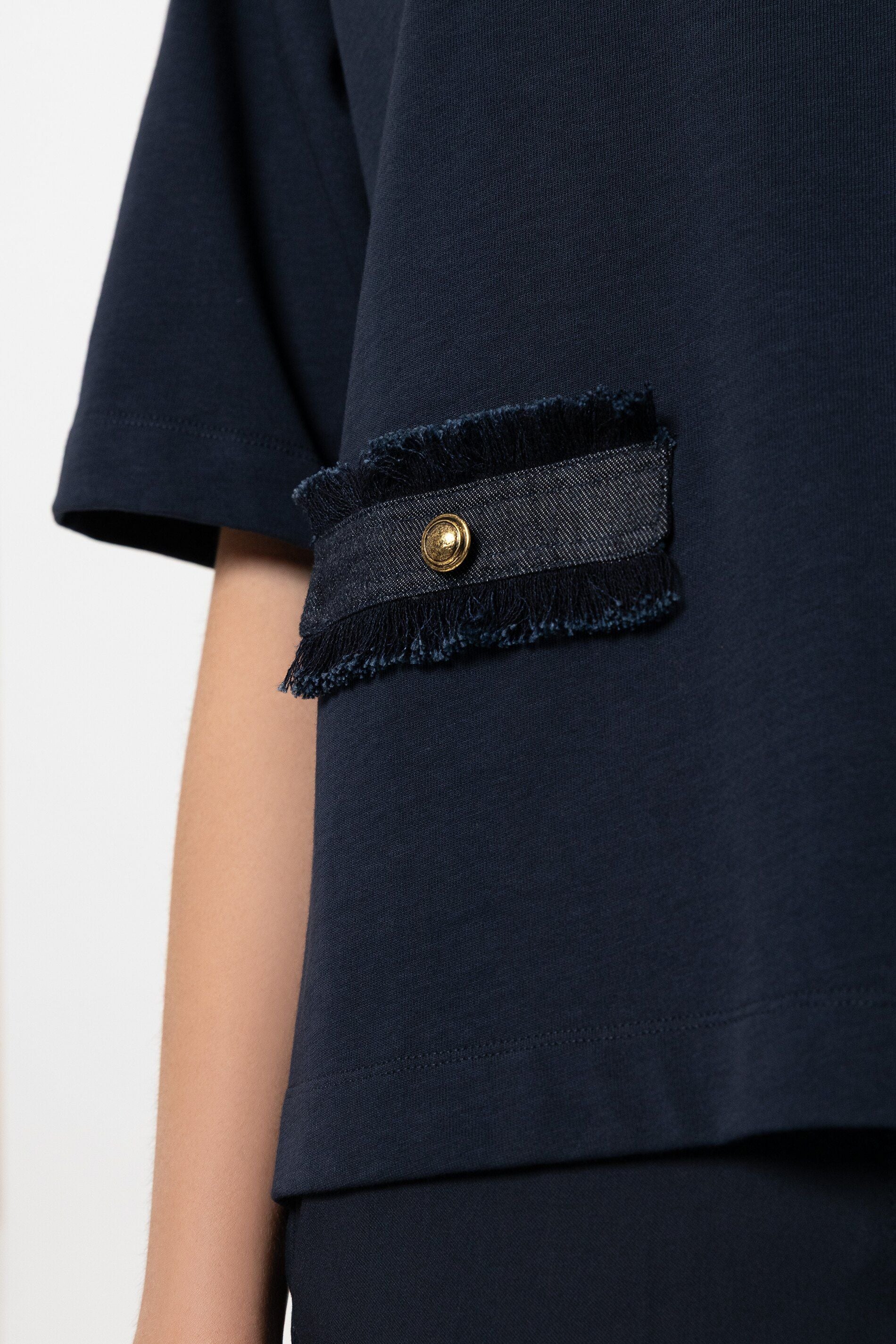 T-Shirt mit Denim-Patch