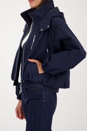 Übergangsjacke mit Kapuze