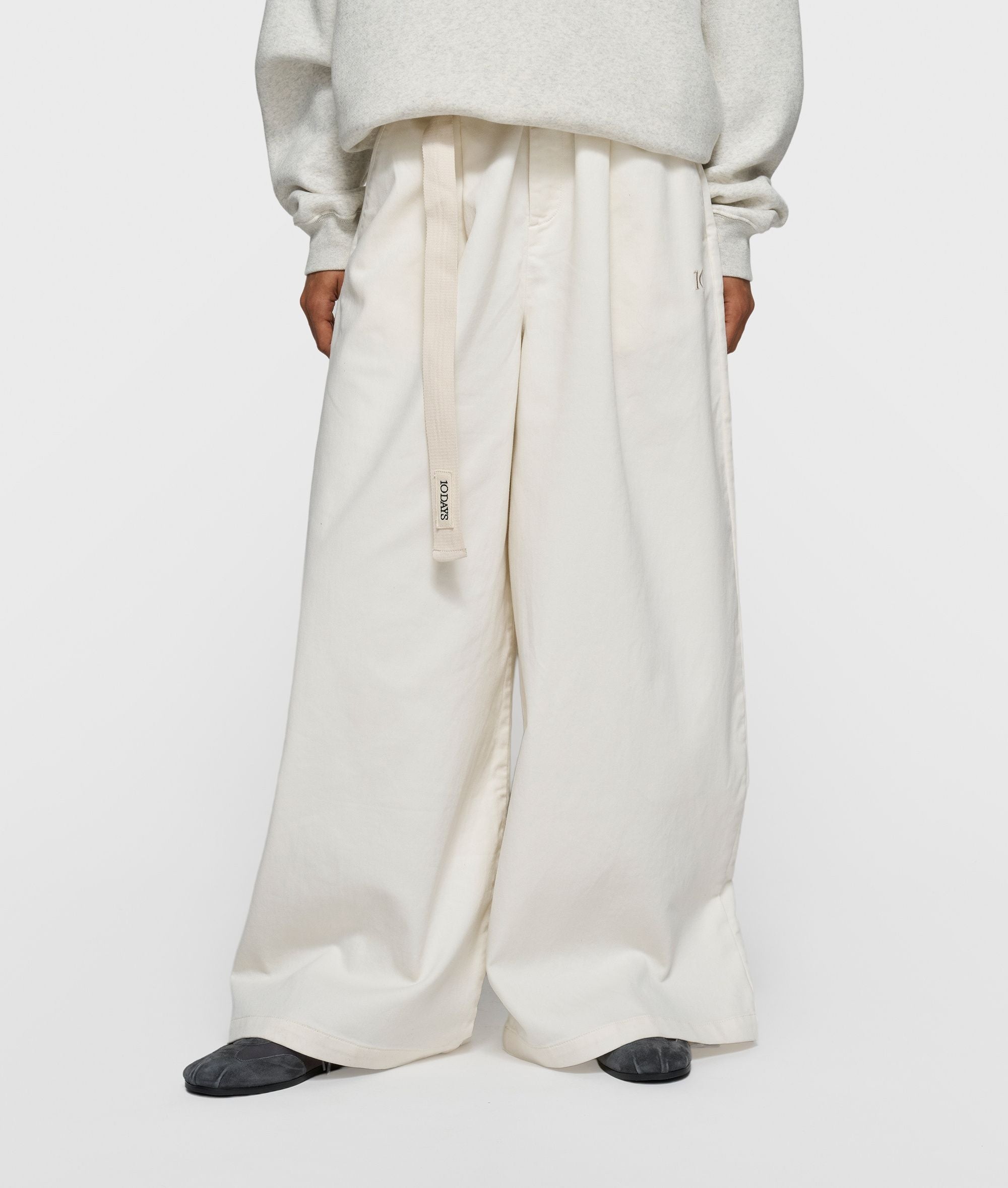 Hose Wide Leg mit Gürtel