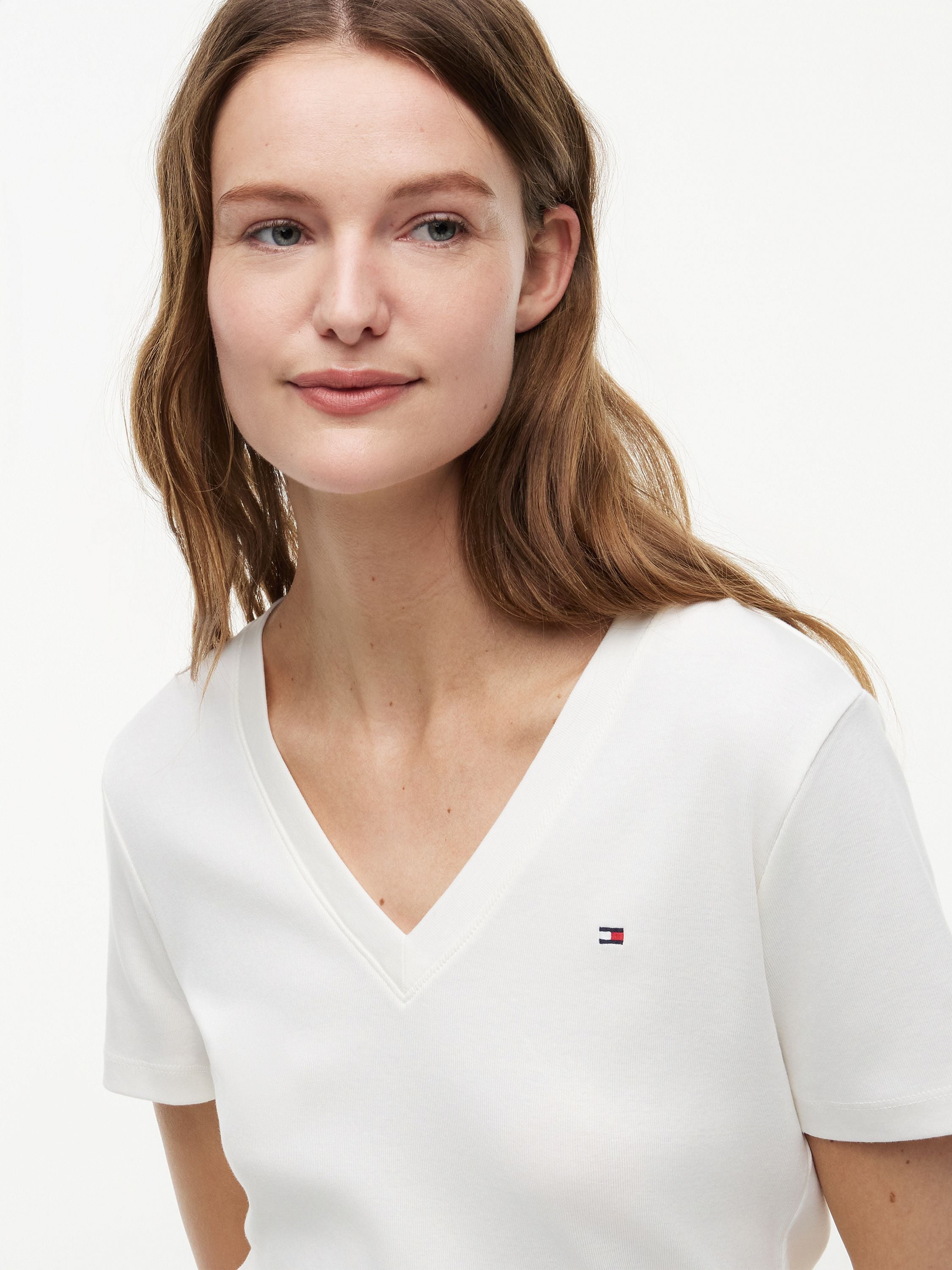 NEW SLIM CODY V-NK SS, WHITE