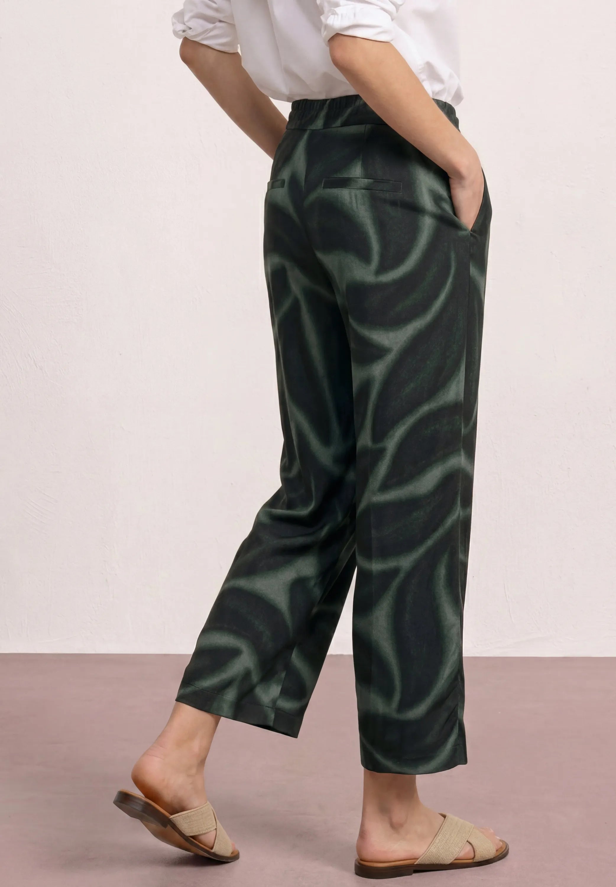 Schlupfhose Loose Fit