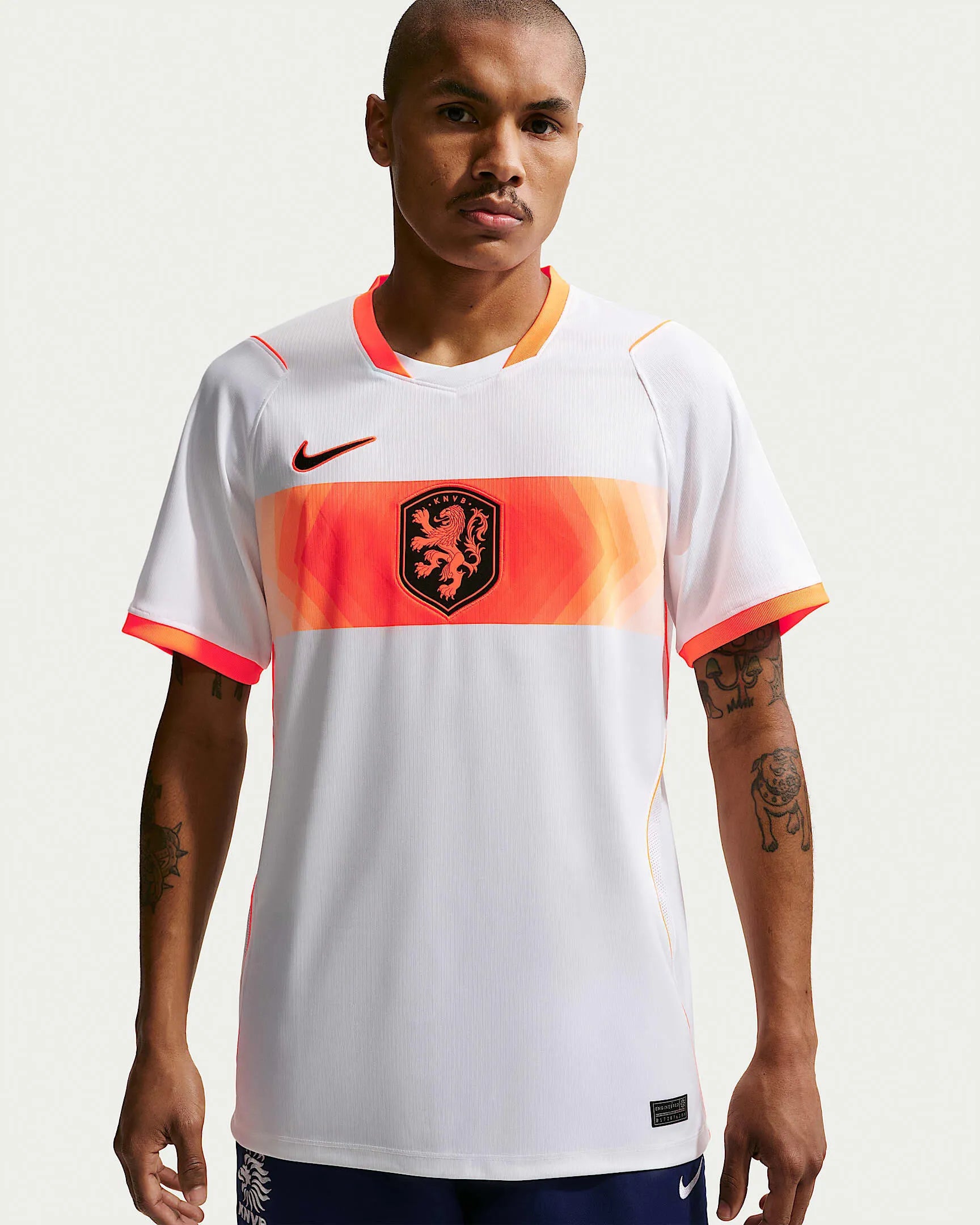 Auswärtstrikot NIEDERLANDE 26