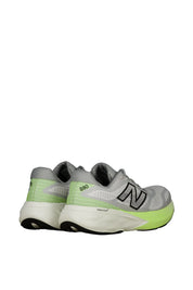 Laufschuhe 880
